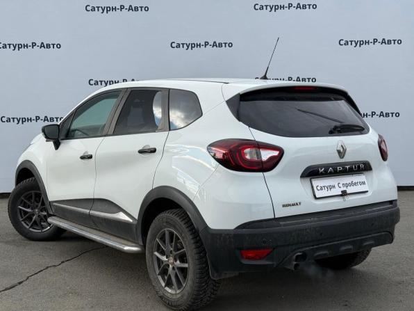 Renault Kaptur I с пробегом 2018 года, цена 1 100 000 рублей, 102000 км, внедорожник, Автокод Объявления