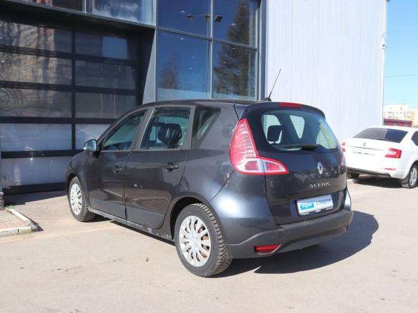 Renault Scenic III с пробегом 2009 года, цена 569 000 рублей, 256000 км, компактвэн, Автокод Объявления