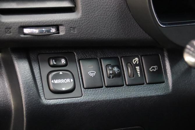 Toyota Highlander II (XU40) Рестайлинг с пробегом 2011 года, цена 2 095 950 рублей, 263408 км, внедорожник, Автокод Объявления