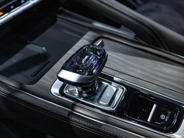Geely Monjaro I Рестайлинг 2 (China Market) с пробегом 2026 года, цена 4 099 000 рублей, 6350 км, внедорожник, Автокод Объявления