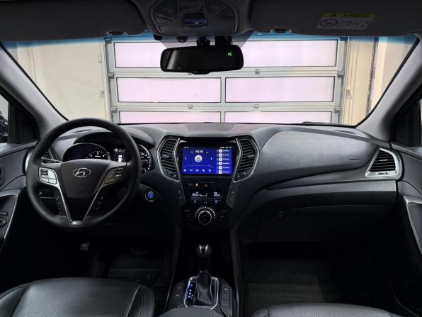 Hyundai Santa Fe III Рестайлинг с пробегом 2018 года, цена 2 350 000 рублей, 99718 км, внедорожник, Автокод Объявления