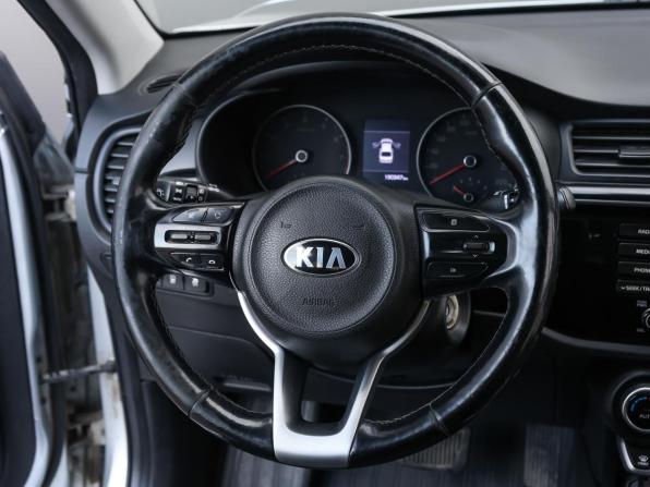 Kia Rio IV с пробегом 2017 года, цена 1 098 000 рублей, 190000 км, седан, Автокод Объявления
