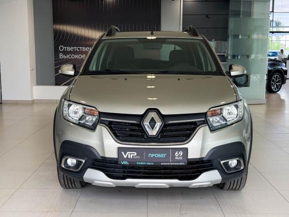 Renault Sandero II Рестайлинг с пробегом 2018 года, цена 1 397 000 рублей, 89305 км, хэтчбек, Автокод Объявления