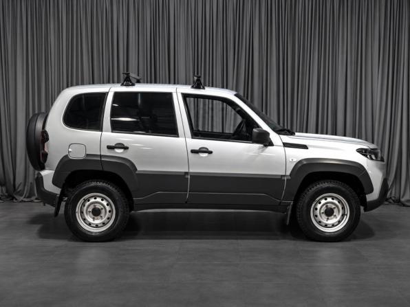 Lada (ВАЗ) Niva Travel I с пробегом 2021 года, цена 799 000 рублей, 79328 км, внедорожник, Автокод Объявления