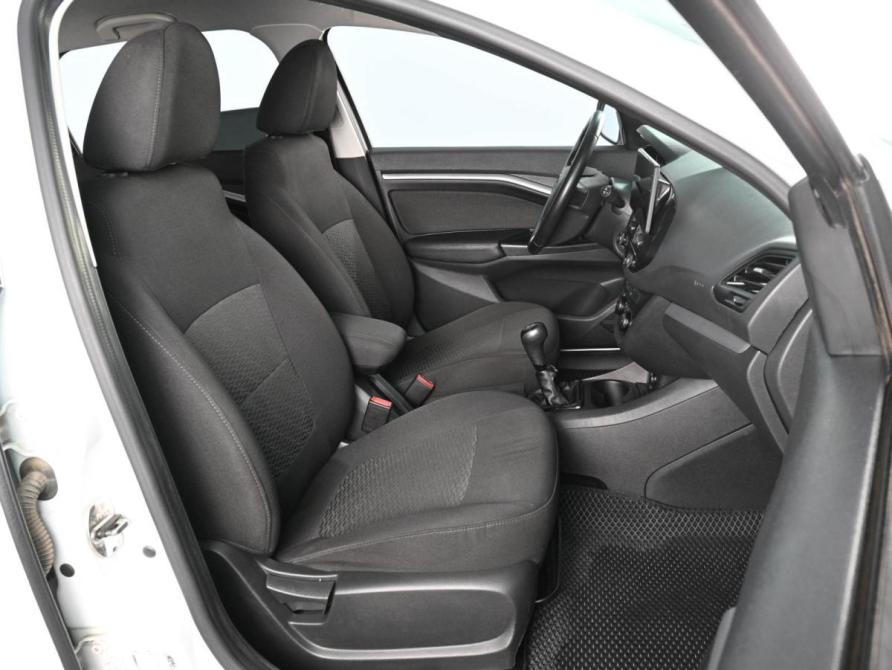 Lada (ВАЗ) Vesta I Ростов-на-Дону  - изображение 8