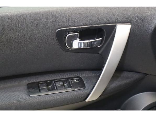 Nissan Qashqai I Рестайлинг с пробегом 2012 года, цена 1 051 000 рублей, 170579 км, внедорожник, Автокод Объявления