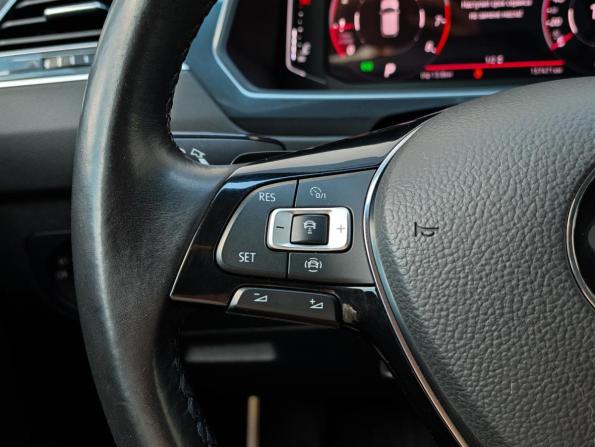Volkswagen Tiguan II с пробегом 2019 года, цена 2 250 000 рублей, 157469 км, внедорожник, Автокод Объявления