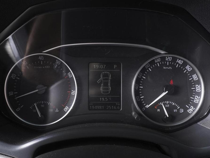 Skoda Octavia II (A5) Рестайлинг Ростов-на-Дону  - изображение 17