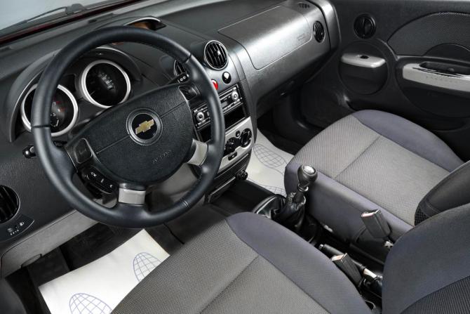 Chevrolet Aveo I с пробегом 2006 года, цена 259 000 рублей, 226445 км, хэтчбек, Автокод Объявления
