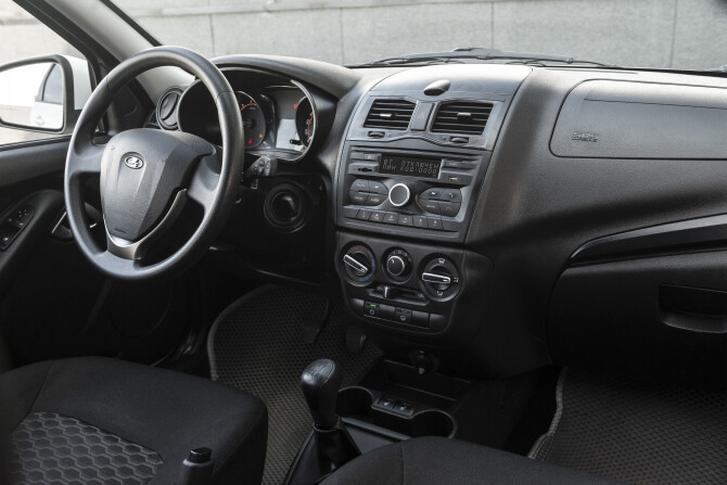 Lada (ВАЗ) Granta I Рестайлинг с пробегом 2023 года, цена 989 000 рублей, 4700 км, седан, Автокод Объявления