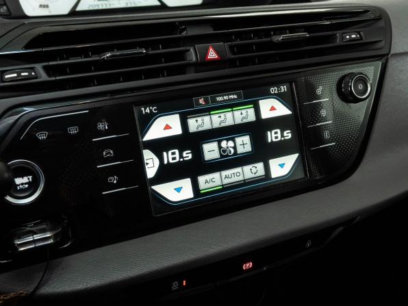 Citroen C4 Picasso II с пробегом 2015 года, цена 890 000 рублей, 209776 км, компактвэн, Автокод Объявления