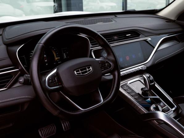 Geely Atlas Pro с пробегом 2024 года, цена 1 789 000 рублей, 115667 км, внедорожник, Автокод Объявления