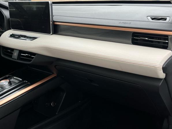 Haval Jolion I с пробегом 2022 года, цена 1 760 000 рублей, 28445 км, внедорожник, Автокод Объявления