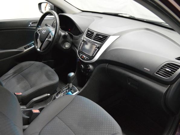 Hyundai Solaris I с пробегом 2011 года, цена 565 000 рублей, 218914 км, хэтчбек, Автокод Объявления