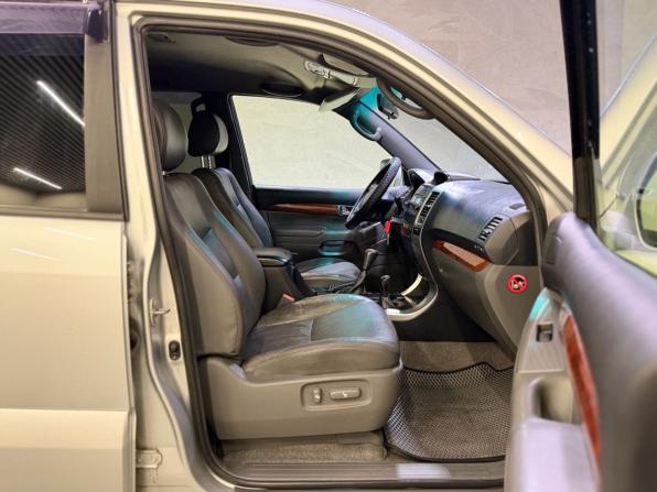 Toyota Land Cruiser Prado 120 Series с пробегом 2005 года, цена 1 300 000 рублей, 420798 км, внедорожник, Автокод Объявления