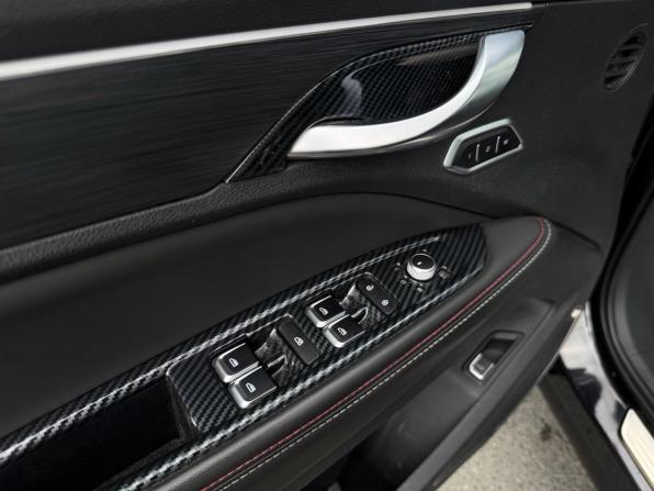 Geely Tugella I с пробегом 2022 года, цена 2 170 000 рублей, 119756 км, внедорожник, Автокод Объявления