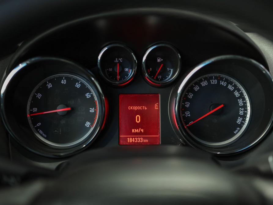 Opel Astra J Рестайлинг Ижевск  - изображение 14
