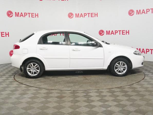Chevrolet Lacetti I с пробегом 2010 года, цена 529 000 рублей, 98897 км, хэтчбек, Автокод Объявления