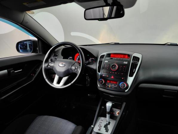 Kia Ceed I Рестайлинг с пробегом 2011 года, цена 674 000 рублей, 130267 км, хэтчбек, Автокод Объявления