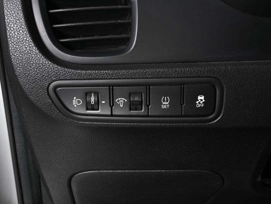Kia Rio IV Ростов-на-Дону  - изображение 19
