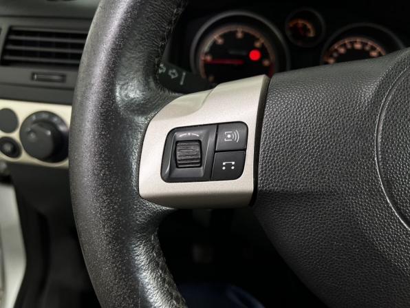 Opel Astra H Рестайлинг с пробегом 2009 года, цена 680 000 рублей, 252573 км, универсал, Автокод Объявления