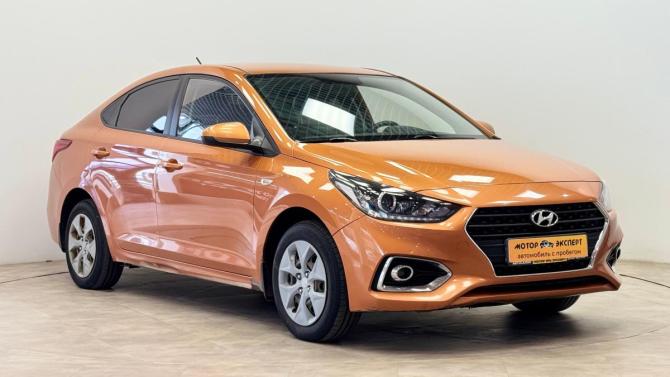Hyundai Solaris II с пробегом 2018 года, цена 1 115 000 рублей, 151759 км, седан, Автокод Объявления
