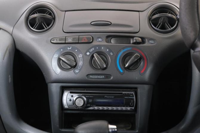 Toyota Vitz I (P10) с пробегом 2002 года, цена 429 000 рублей, 241000 км, хэтчбек, Автокод Объявления
