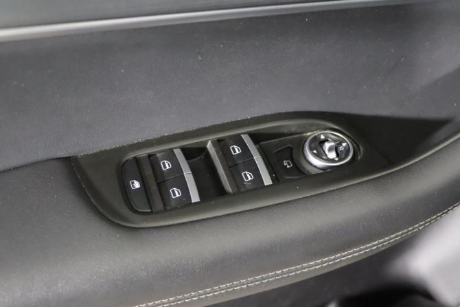 Chery Tiggo 7 Pro Max I с пробегом 2023 года, цена 1 899 990 рублей, 60219 км, внедорожник, Автокод Объявления