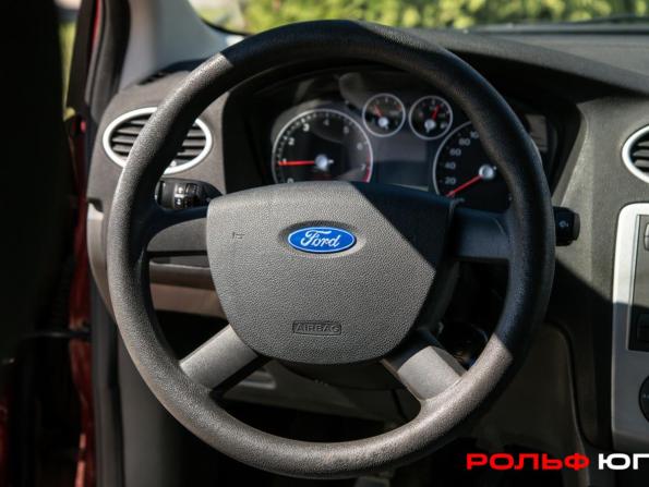 Ford Focus II с пробегом 2006 года, цена 718 000 рублей, 82126 км, хэтчбек, Автокод Объявления