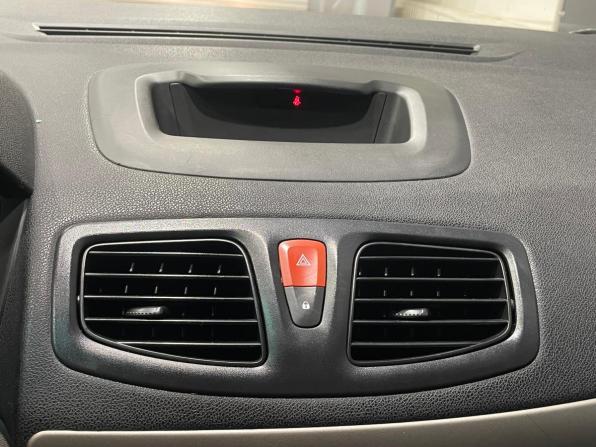 Renault Megane III с пробегом 2011 года, цена 470 000 рублей, 96750 км, хэтчбек, Автокод Объявления