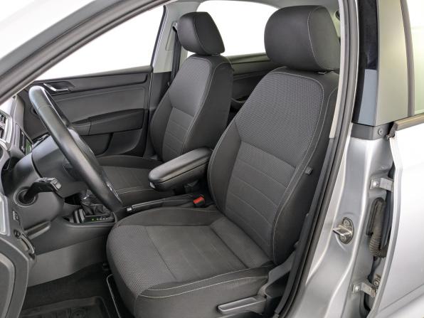 Skoda Rapid I с пробегом 2015 года, цена 1 040 000 рублей, 126466 км, лифтбек, Автокод Объявления