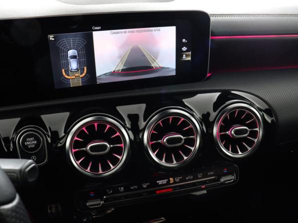 Mercedes-Benz A-Класс IV (W177) с пробегом 2018 года, цена 2 799 000 рублей, 66400 км, хэтчбек, Автокод Объявления