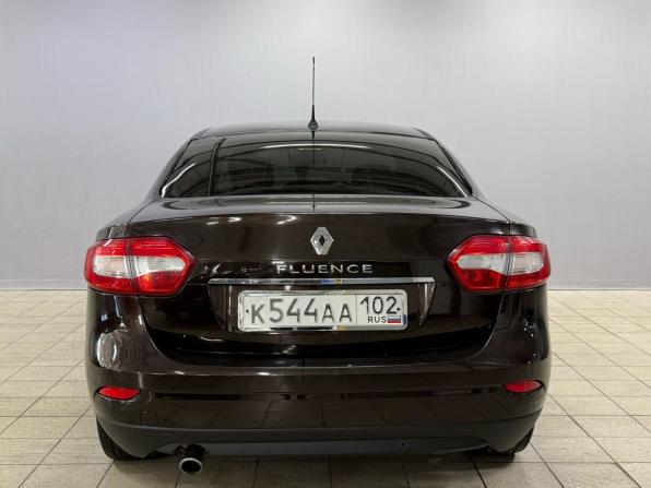 Renault Fluence I Рестайлинг с пробегом 2016 года, цена 720 000 рублей, 180136 км, седан, Автокод Объявления