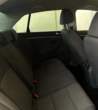 Volkswagen Jetta V с пробегом 2009 года, цена 650 000 рублей, 238821 км, седан, Автокод Объявления
