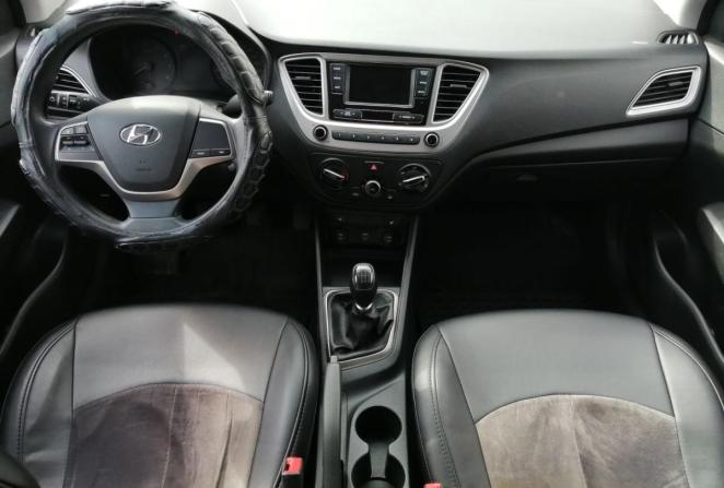 Hyundai Solaris II с пробегом 2019 года, цена 1 420 000 рублей, 84592 км, седан, Автокод Объявления
