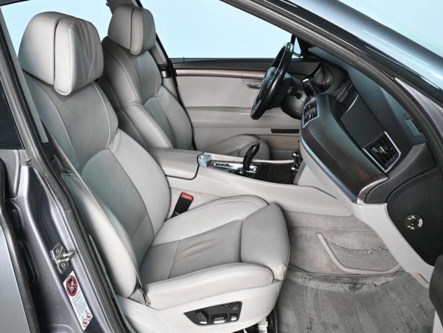 BMW 5 серии VI (F10/F11/F07) Ростов-на-Дону  - изображение 8