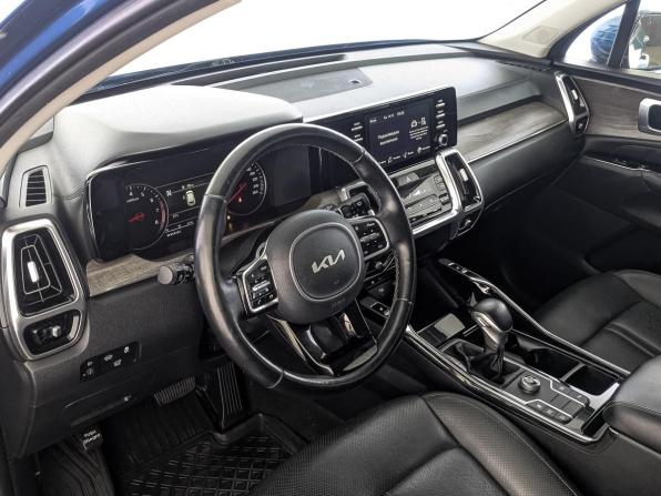 Kia Sorento IV с пробегом 2022 года, цена 3 795 000 рублей, 93150 км, внедорожник, Автокод Объявления