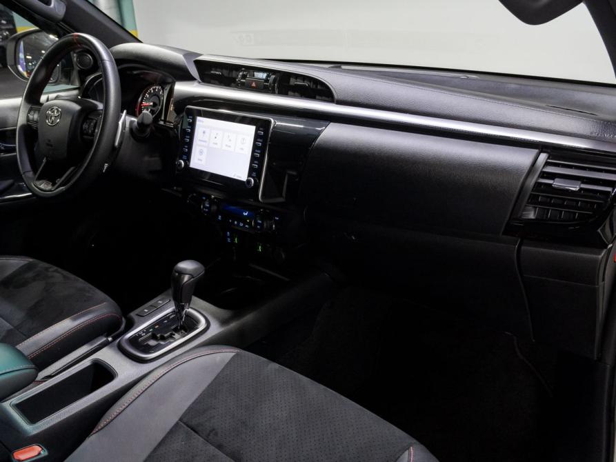 Toyota Hilux VIII Рестайлинг 2 Тюмень  - изображение 18
