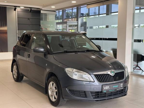 Skoda Fabia II Рестайлинг с пробегом 2012 года, цена 795 000 рублей, 81458 км, хэтчбек, Автокод Объявления