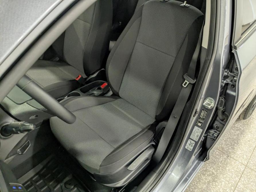 Hyundai Solaris II Москва  - изображение 11