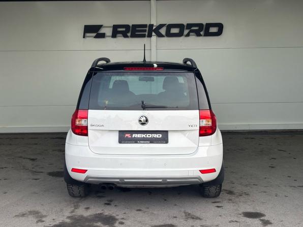 Skoda Yeti I Рестайлинг с пробегом 2015 года, цена 1 149 000 рублей, 226664 км, внедорожник, Автокод Объявления