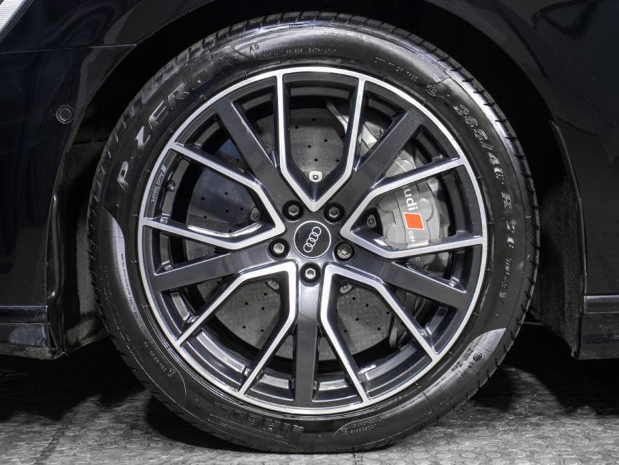 Audi S8 IV (D5) Москва  - изображение 32