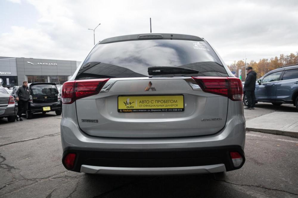 Mitsubishi Outlander III Рестайлинг Иркутск  - изображение 6