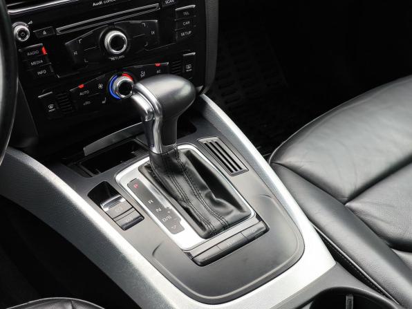 Audi Q5 I (8R) Рестайлинг с пробегом 2013 года, цена 1 420 000 рублей, 292500 км, внедорожник, Автокод Объявления
