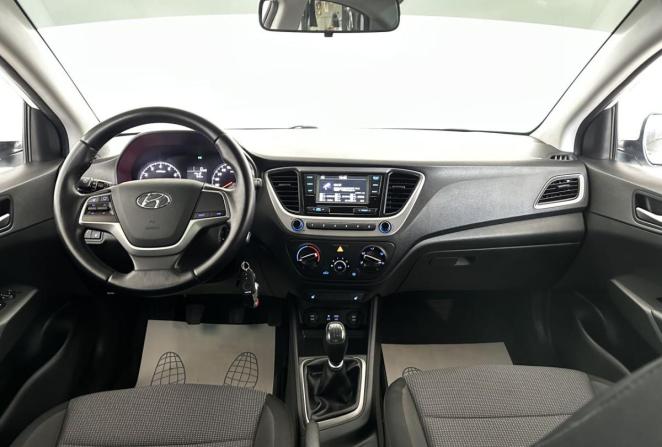 Hyundai Solaris II с пробегом 2018 года, цена 1 415 000 рублей, 91587 км, седан, Автокод Объявления