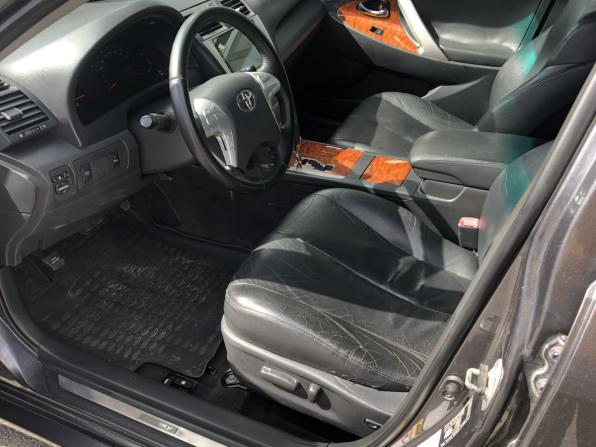Toyota Camry VI (XV40) Рестайлинг с пробегом 2010 года, цена 1 110 000 рублей, 329540 км, седан, Автокод Объявления