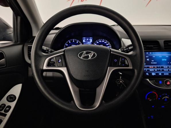 Hyundai Solaris I Рестайлинг с пробегом 2016 года, цена 1 249 000 рублей, 42282 км, хэтчбек, Автокод Объявления