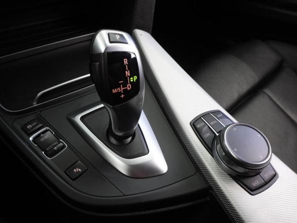 BMW 3 серии VI (F3x) Рестайлинг с пробегом 2018 года, цена 3 392 000 рублей, 125788 км, седан, Автокод Объявления