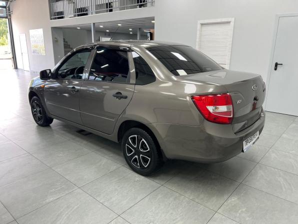 Lada (ВАЗ) Granta I с пробегом 2015 года, цена 450 000 рублей, 68000 км, седан, Автокод Объявления