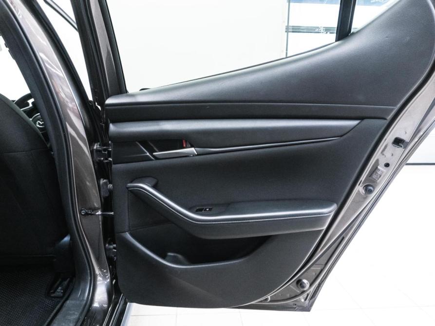 Mazda 3 IV (BP) Красноярск  - изображение 26